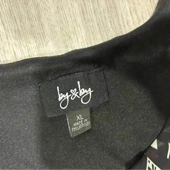 By & By 3/4 Sleeve Aztec Print Casual Mini Dress Elastic Waist Juniors Size XL - Picture 2 of 7